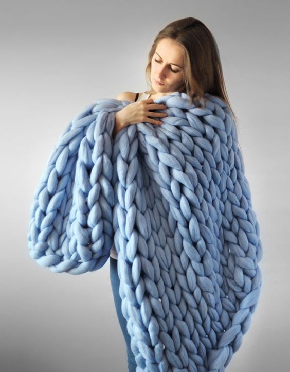 Hand woven woolen blanket Soft Chenille Blanket