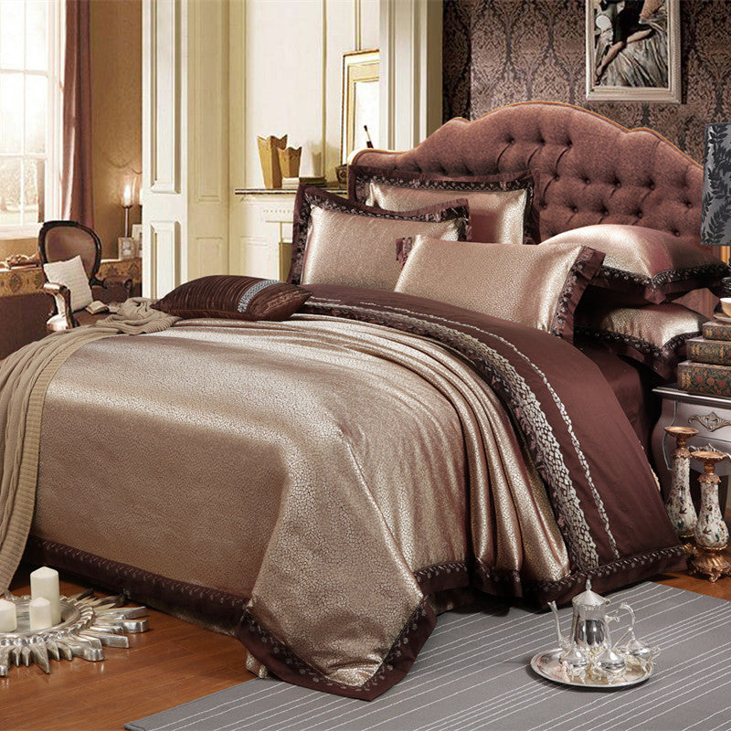 Ensemble quatre pièces en satin jacquard de style européen