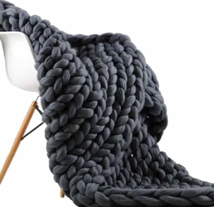 Hand woven woolen blanket Soft Chenille Blanket