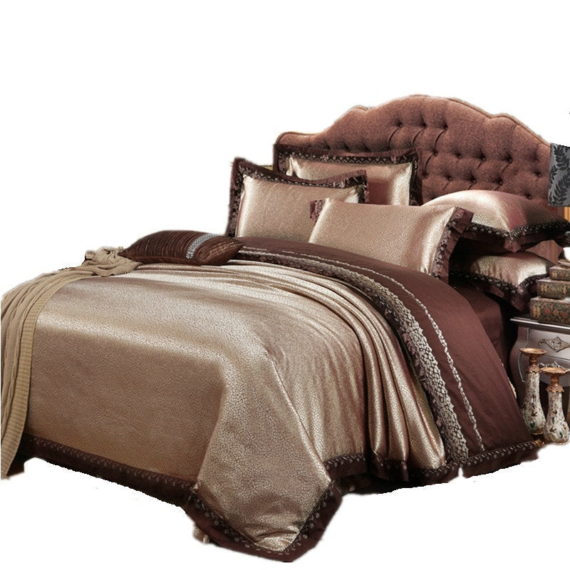 Ensemble quatre pièces en satin jacquard de style européen