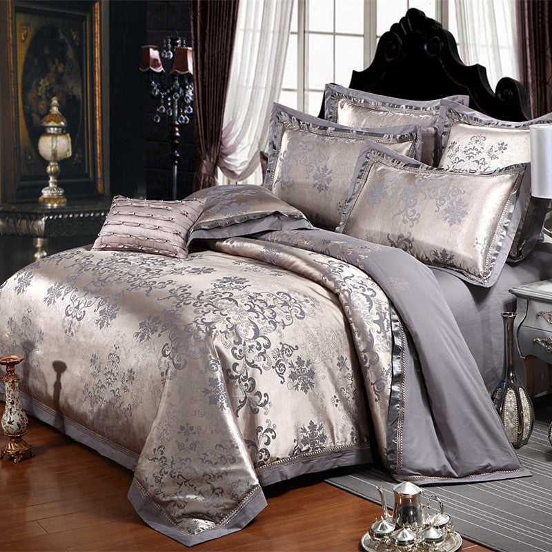 Ensemble quatre pièces en satin jacquard de style européen