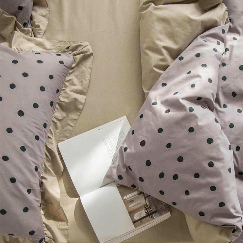 Ensemble de quatre pièces avec housse de couette et drap motif amour coréen