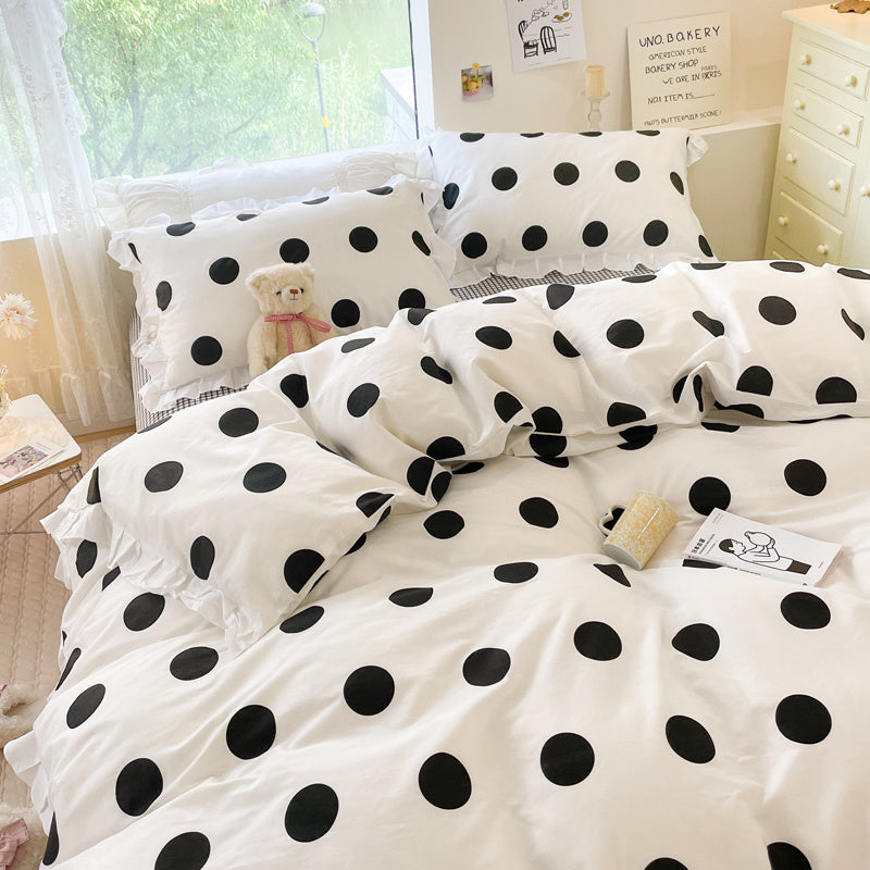 Cama pequeña de algodón floral de cuatro piezas estilo princesa