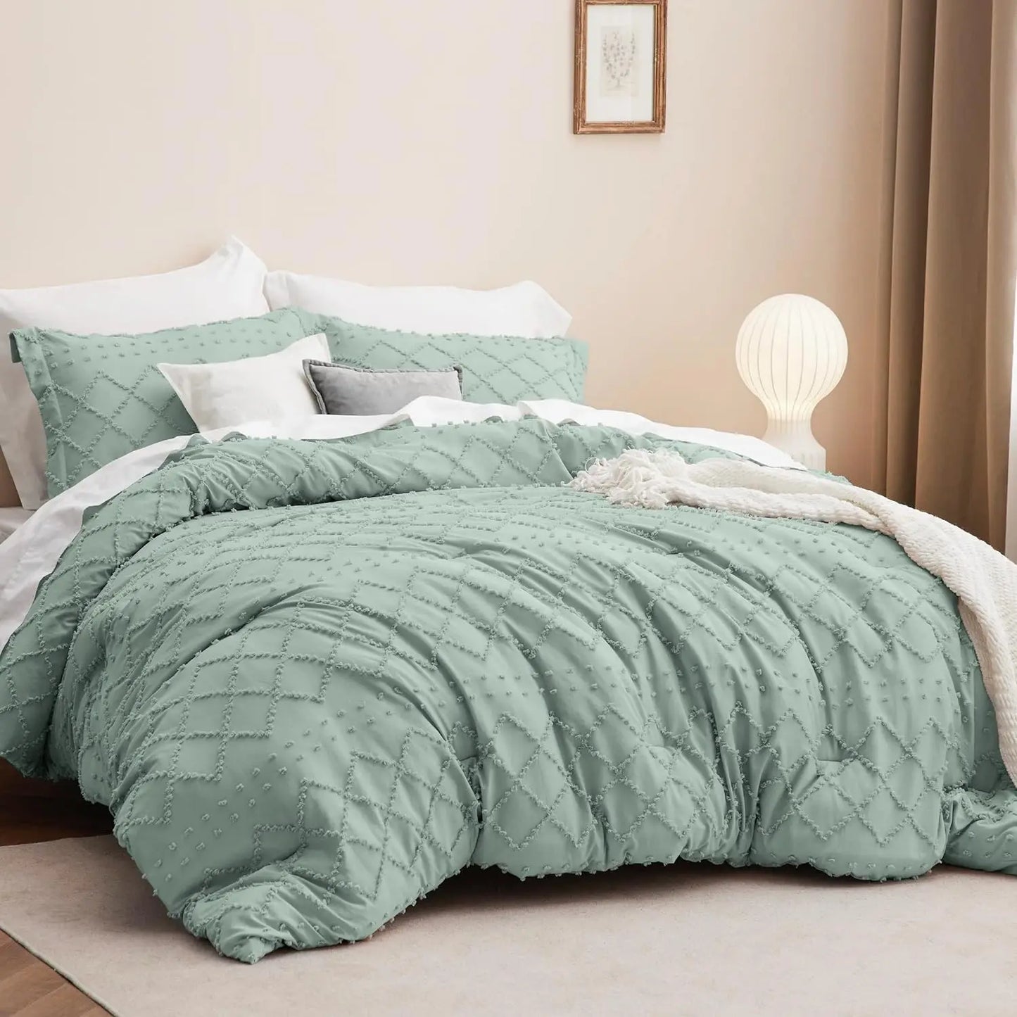 Bedsure Comforter Set - Coral Pink Boho Tufted Shabby Chic Bedding Comforter Set, Vintage Farmhouse Bed Set for All Seasons