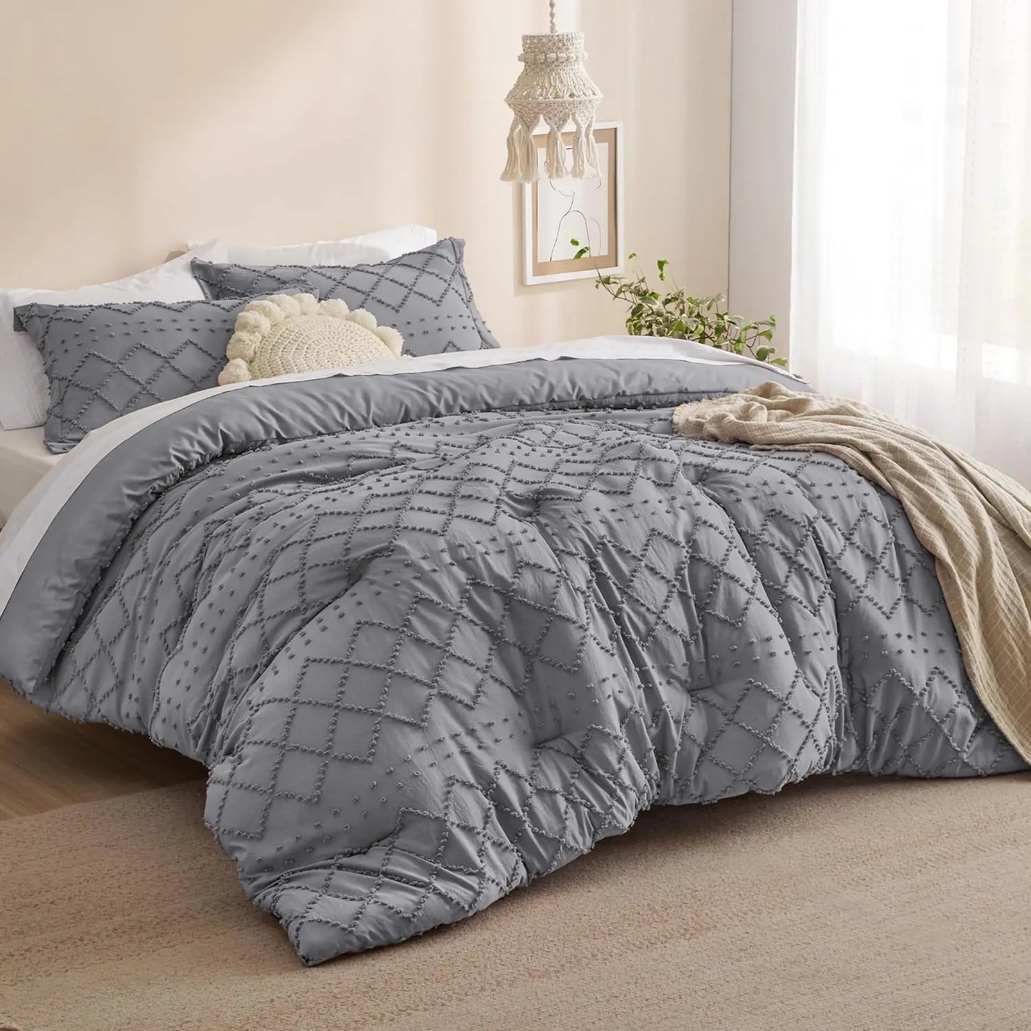 Bedsure Comforter Set - Coral Pink Boho Tufted Shabby Chic Bedding Comforter Set, Vintage Farmhouse Bed Set for All Seasons