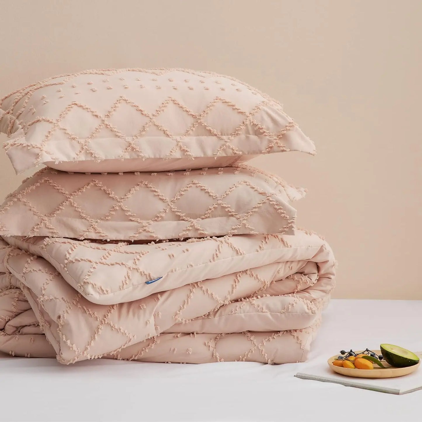 Bedsure Comforter Set - Coral Pink Boho Tufted Shabby Chic Bedding Comforter Set, Vintage Farmhouse Bed Set for All Seasons
