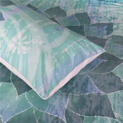 Lotus four-piece quilt cover