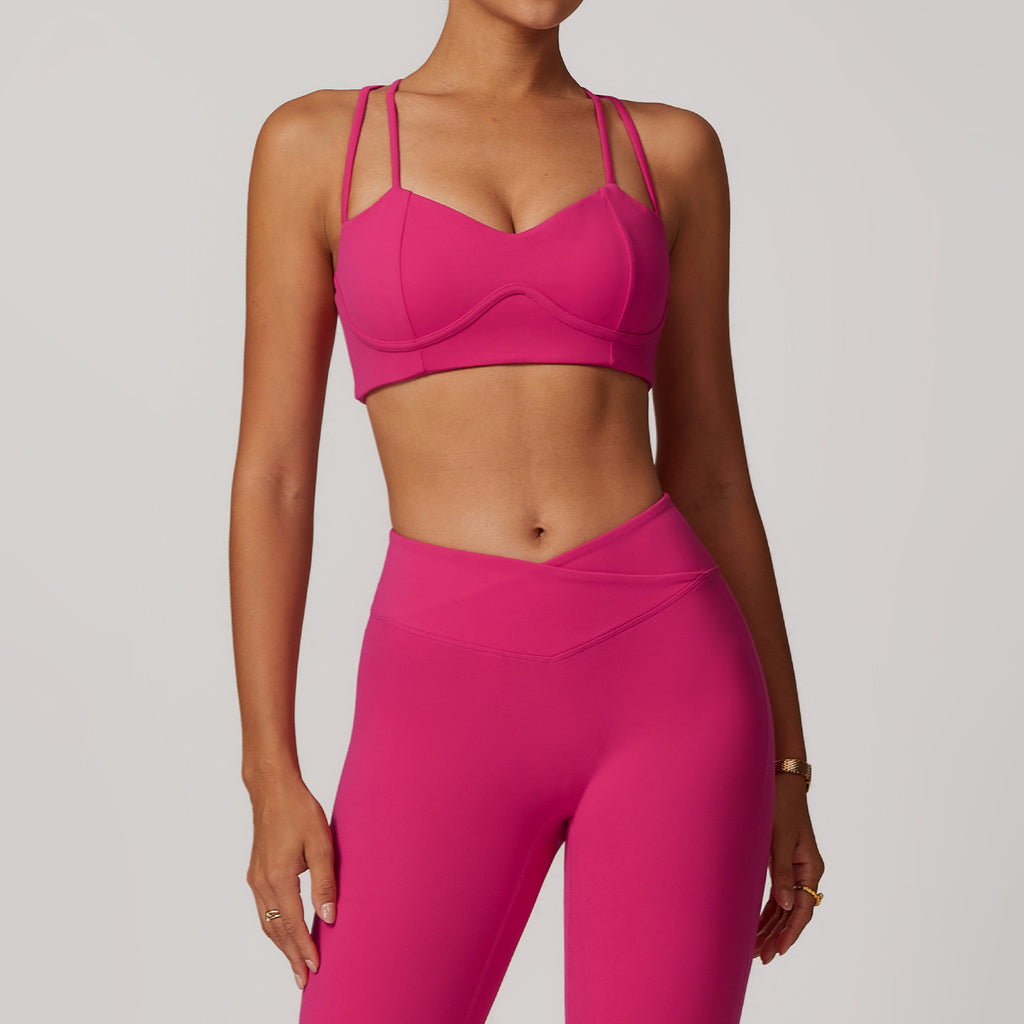 Sujetador de yoga ajustado y cepillado, ropa interior para ejercicios de espalda cruzada, ropa exterior para correr al aire libre y fitness.