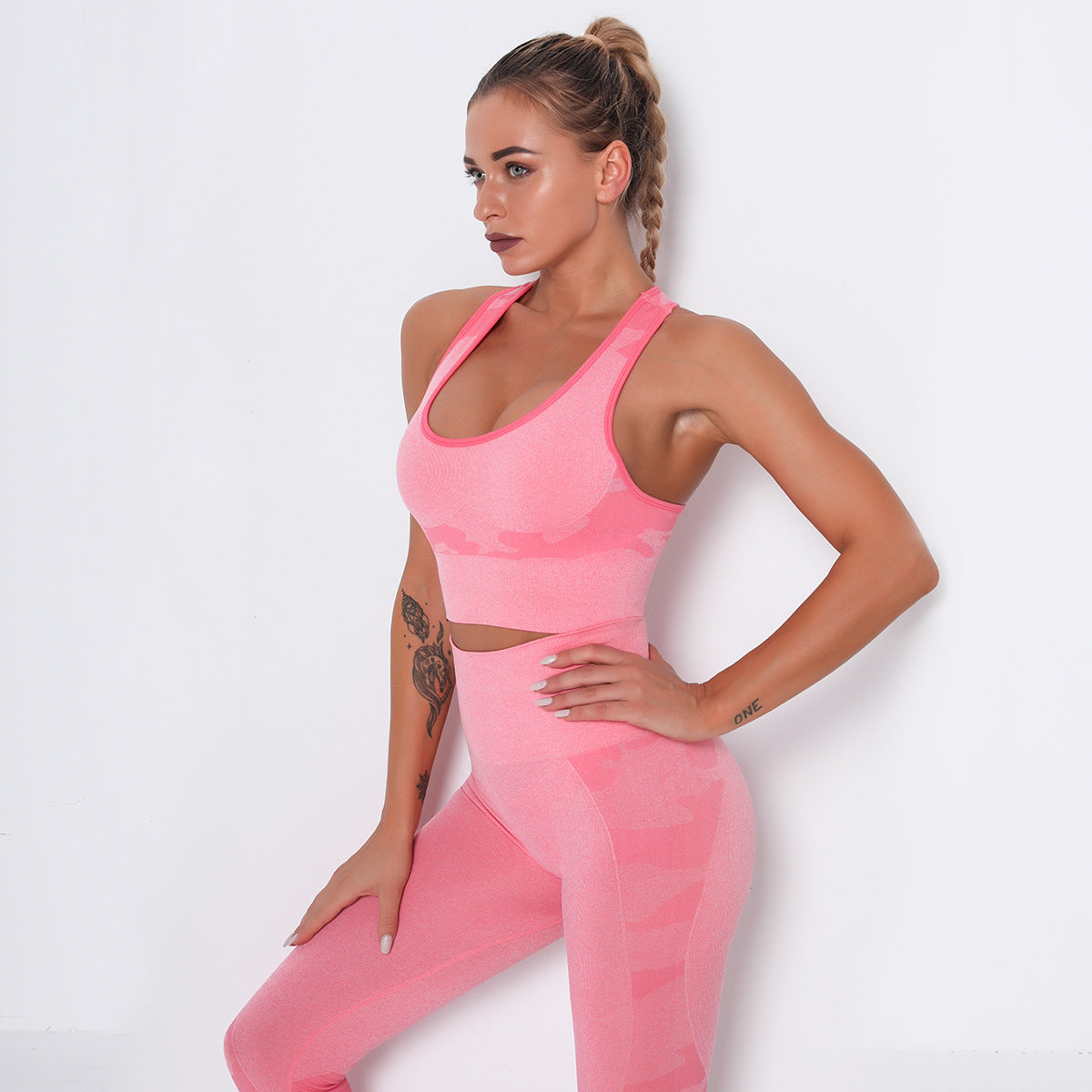 Sujetador deportivo con estampado de camuflaje rosa Love, sin costuras, para fitness, yoga, transpirable, para mujer