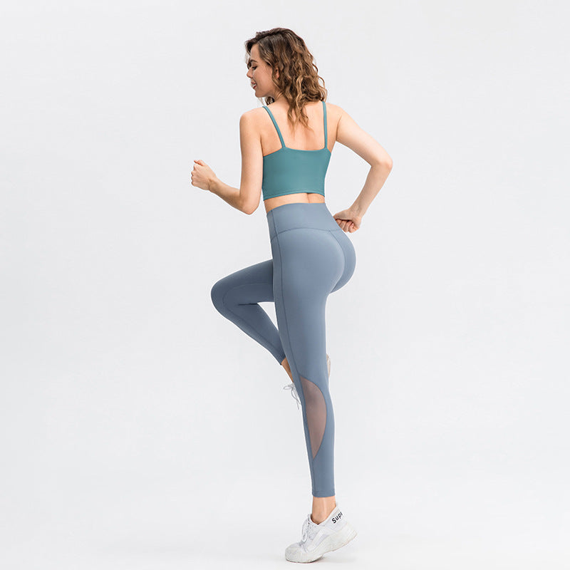 Chaleco de yoga con almohadilla para el pecho para mujer, ropa de yoga transpirable para ejercicio físico, camisola con tirantes finos